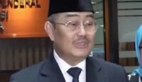 Tak Kuat, Ketua MKMK Jimly Asshiddiqie Menangis Dengar Pengakuan Tiga Hakim MK
