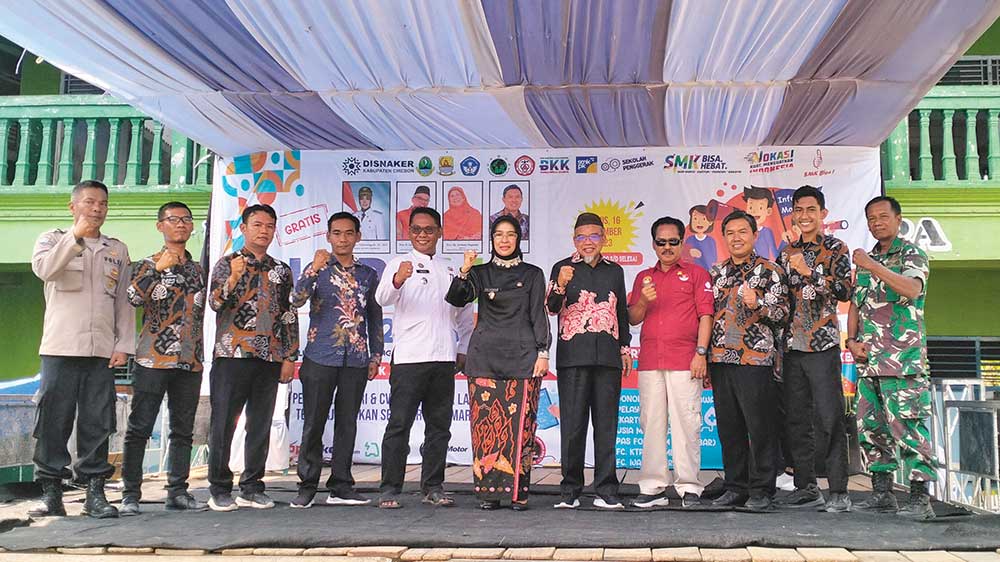 Wabup Cirebon Apresisasi Lulusan SMK Nasyrul Ulum