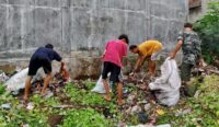 Antisipasi Banjir Pemdes dan Warga Megu Gede Kerja Bakti Bersihkan Irigasi