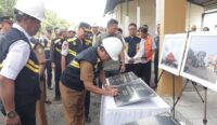 Bupati Imron Minta DPUTR Gercep Perbaiki Jalan Rusak di Kabupaten Cirebon