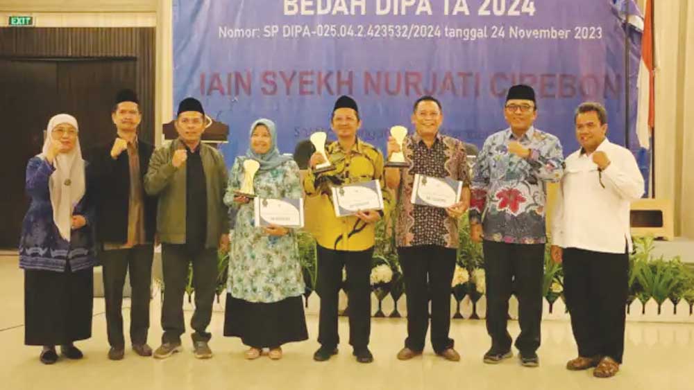 IAIN Cirebon Bagi-Bagi Penghargaan, Unit Kerja Terbaik Disuntik Rp100 Juta