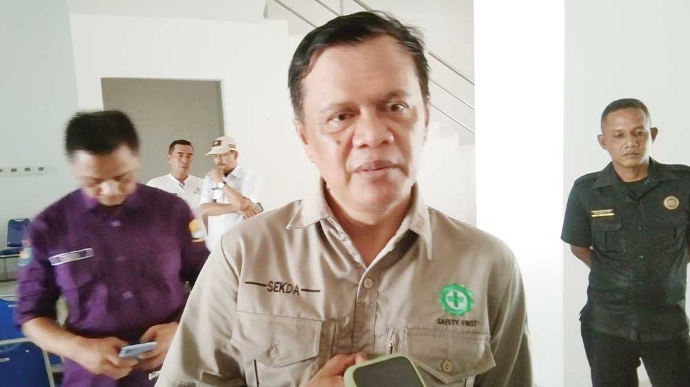 Kemenpora Beri Sinyal Lanjutkan Pembangunan Stadion Watubelah 1 Kemenpora Beri Sinyal Lanjutkan Pembangunan Stadion Watubelah
