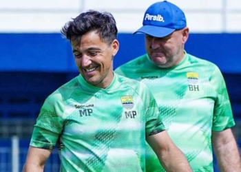 1 Hari Dua Latihan, Bojan Hodak Stabilkan Pemain Persib