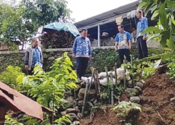 Belasan Rumah di Sinarancang Terancam Terisolir