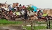 Desa Dadap Juntinyuat Indramayu Diterjang Angin Puting Beliung