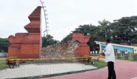Telusuri Ambruknya Gapura Alun-alun Pataraksa, Inspektorat Bakal Gandeng LPJK