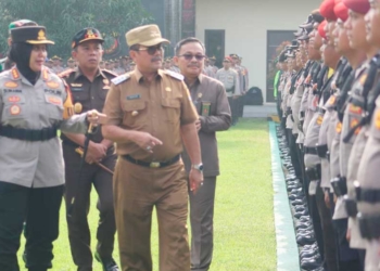 Berpotensi Diterjang Cuaca Ekstrim, Bupati Cirebon Imron Pastikan Pemungutan Suara Pemilu 2024 Berjalan Baik