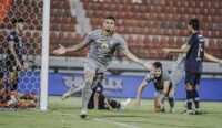 Arema FC Masih Tertekan di Zona Degradasi Liga 1 Usai Dibungkan Persebaya dengan Skor Tipis