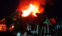 Kebakaran di Cirebon, Seisi Rumah Ludes, Motor Selamat