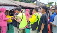 Murah, Bazar Ramadan Polresta Cirebon Diserbu Warga