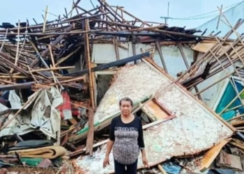 Rumah Janda di Susukanlebak Cirebon Ambruk Diterjang Angin