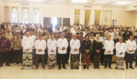 Beri Siltap ke-13 dan Iuran BPJS, Bupati Cirebon Imron Apresiasi Kinerja Kuwu, Perangkat dan Lembaga Desa