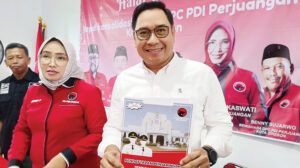 Didorong Nashrudin Azis, Panji Amiarsa Daftar Bacawalkot Cirebon di PDIP
