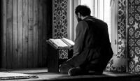 Hukum Iktikaf dan Amalannya, Apakah Hanya Boleh di Masjid atau Bisa di Tempat Lain, Berikut Penjelasannya