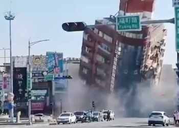 Jepang Diterjang Tsunami Akibat Gempa Taiwan