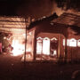 Kebakaran di Cirebon, Ditinggal Kondangan, Rumah Warga Jagapura Kidul Terbakar Hebat