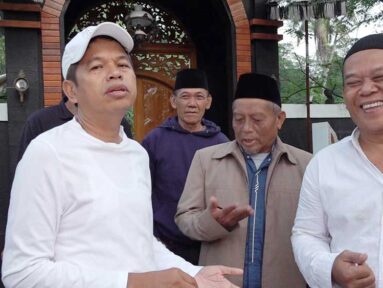 Pagi Buta Rumah Kang Dedi Mulyadi Digeruduk Belasan Orang dari Bogor