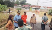 Pj Bupati Cirebon Pastikan Komitmen Pemkab Perbaiki Jalan di Wilayah Timur