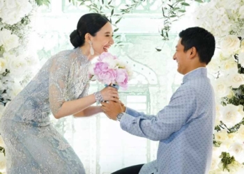 Rio Haryanto dan Athina Papadimitrou Resmi Tunangan