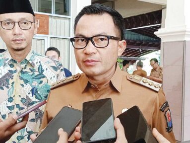 Pj Bupati Cirebon Wahyu Mijaya Minta Kepala SKPD Petakan Potensi dan Peluang Investasi