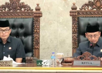 Pj Bupati Cirebon Wahyu Mijaya Tanggapi Pemandangan Umum Fraksi DPRD Kabupaten Cirebon