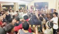 Dikenali Korban saat Papasan di Pasar Malam Lurah Cirebon, Pelaku Penjambretan HP Dihakimi Massa