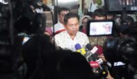 Kang Dedi Mulyadi Antar Keluarga Terpidana Kasus Vina Cirebon Laporkan Iptu Rudiana ke Bareskrim Polri