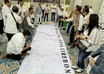 Tolak Kenaikan PBB, Para Paslon Pilwalkot Cirebon Harus Diikat Kontrak Politik Tertulis