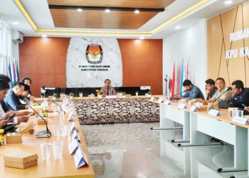 Besok, Debat Pertama Pilbup Cirebon Digelar, Paslon hanya Boleh Bawa 50 Orang Pendukung