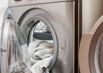 10 Cara Merawat Mesin Cuci Agar Awet