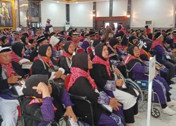 83 Calon Haji Kabupaten Gabung Kota Cirebon