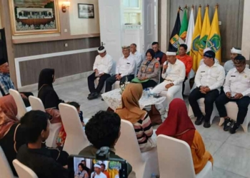 Pemprov Jabar Beri Bantuan, KDM Tanggung Biaya Sekolah dan Hidup Anak Keluarga Korban Longsor Gunung Kuda Cirebon