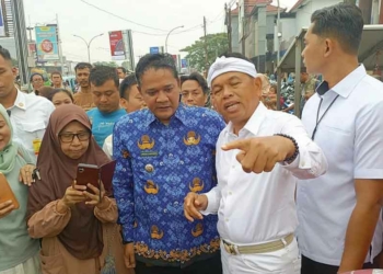 Gubernur Jabar Dedi Mulyadi Sidak ke Pasar Pasalaran Cirebon, Lapak di Luar Bakal Ditertibkan