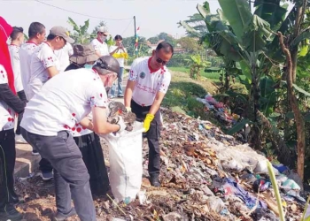 Sampah Plastik di Kabupaten Cirebon Capai 60 persen