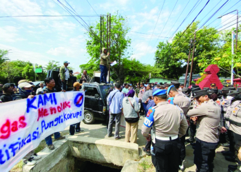 Disdik Kota Cirebon Didemo, Sebut Komite Sekolah Alat Legalisasi Pungli