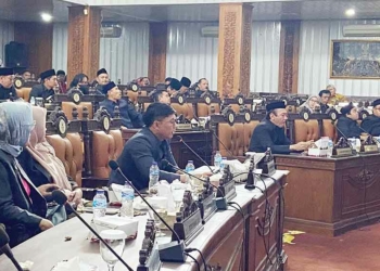 Fraksi PDIP DPRD Kabupaten Cirebon Tak Satu Suara, Lukman Sebut Pengesahan Raperda Perubahan APBD 2025 Tak Sah