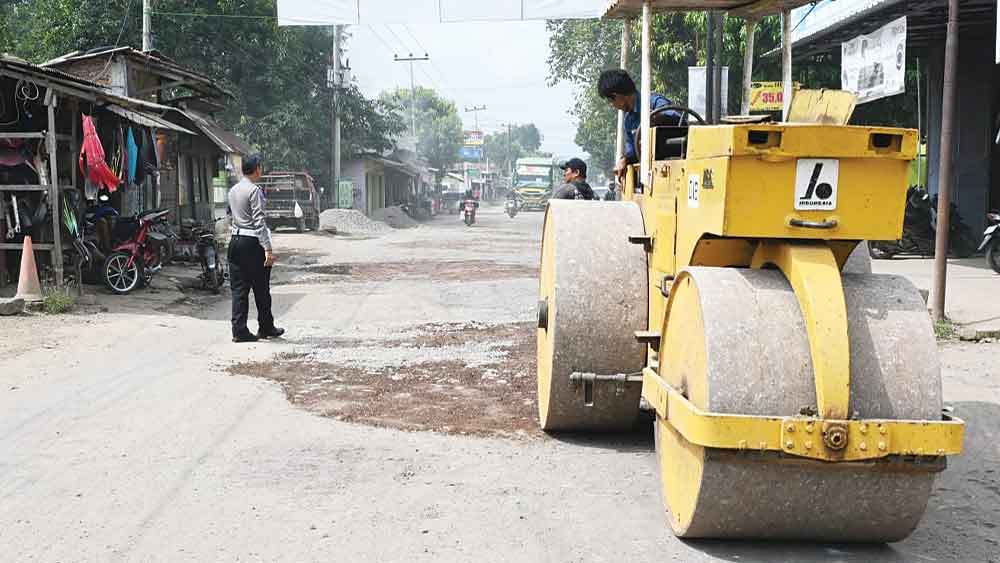 Perbaikan Jalan Rusak di Kabupaten Cirebon Masih Andalkan APBD