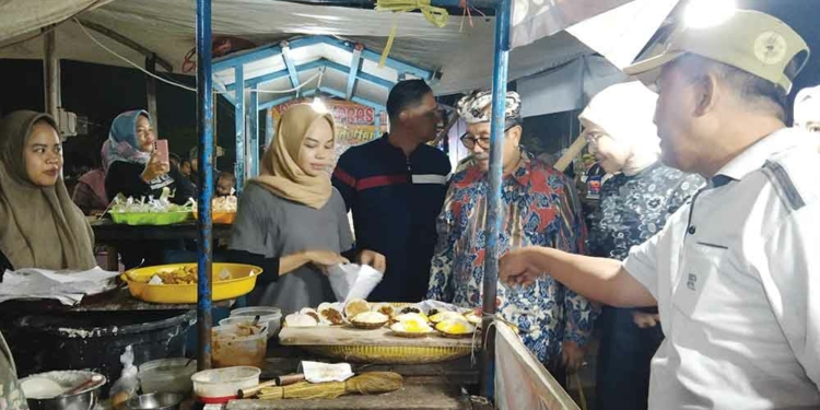 Bupati Cirebon: Omzet Pedagang Naik Usai Direlokasi ke Pusat Jajanan Kuliner Trusmi