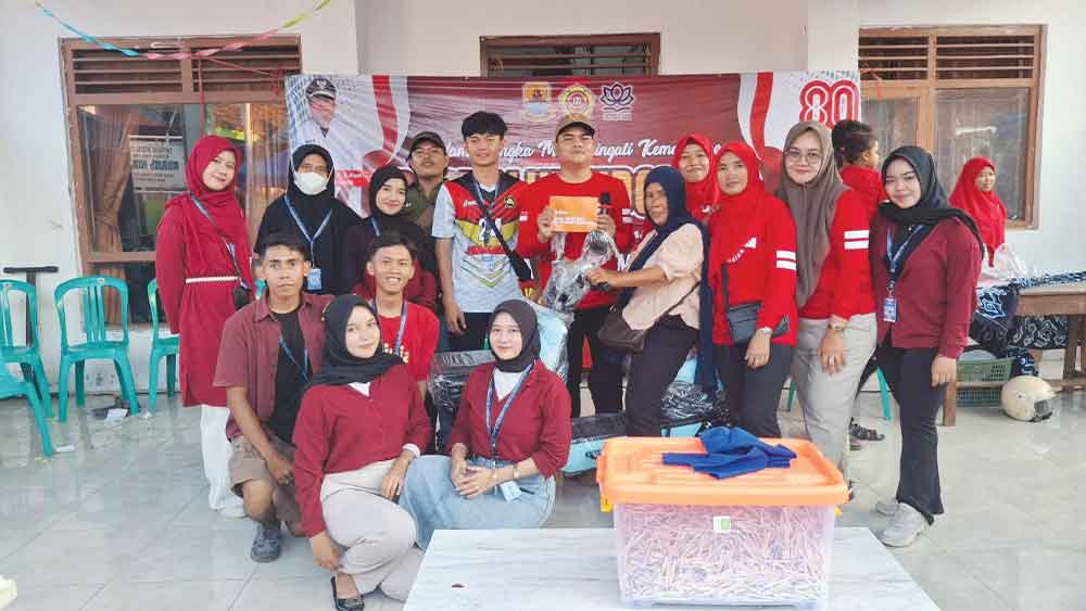 Warga Desa Megu Gede Cirebon Antusias Ikuti Lomba HUT RI