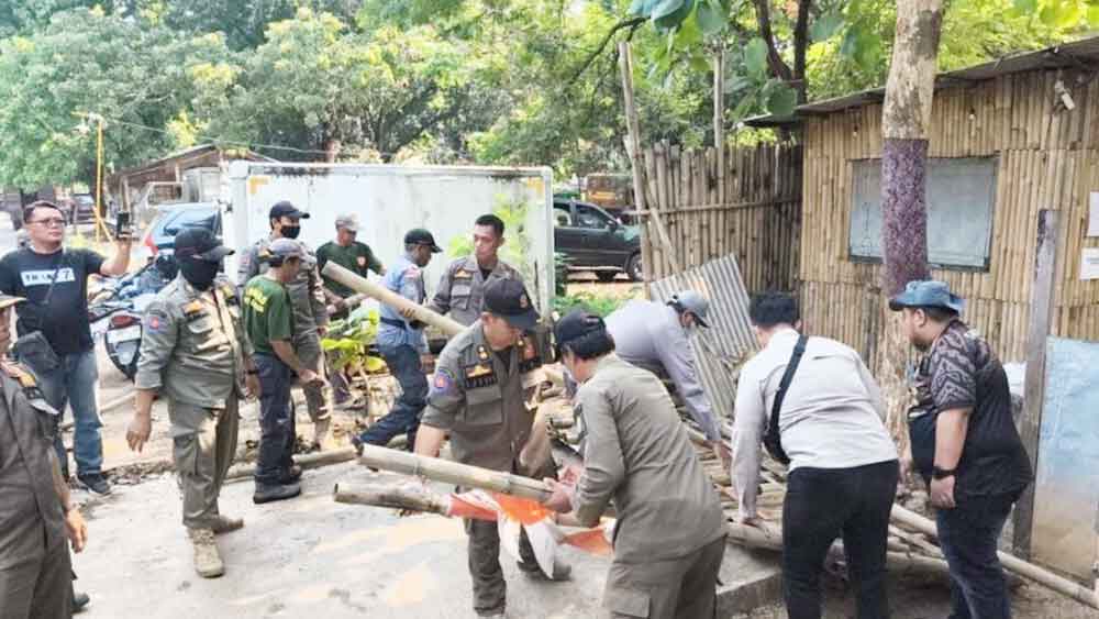 Pemkot Cirebon Tak Ada Rencana Relokasi PKL Stadion Bima