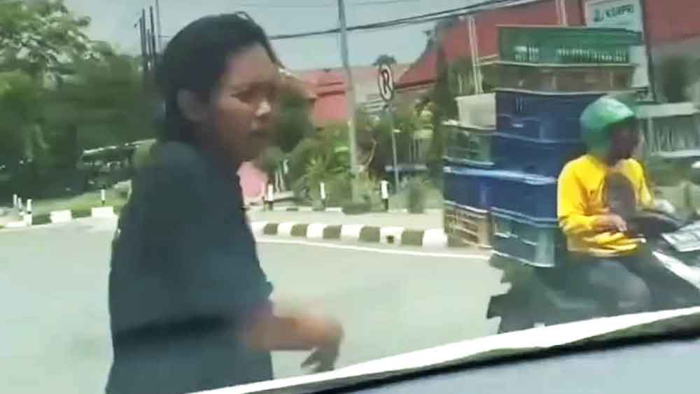 Pelaku Modus Tabrakan Diri di Cirebon Resmi Jadi Tersangka