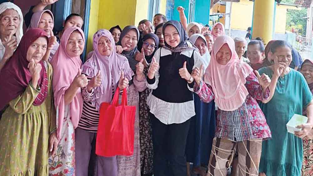 Ketua DPRD Kabupaten Cirebon Sophi Zulfia Terima Aspirasi Pertanian dan Lapangan Kerja