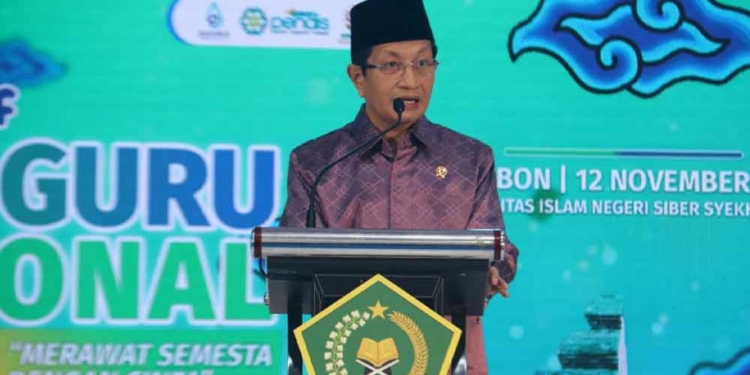 Menag Nasaruddin Umar Buka Kick Off Hari Guru Nasional 2025 di UIN Siber Cirebon