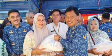 Pemkot Cirebon Gelar Operasi Pasar Bersubsidi  