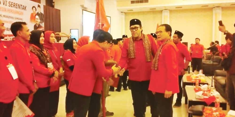 Rudiana Jabat Ketua DPC PDIP Kabupaten Cirebon
