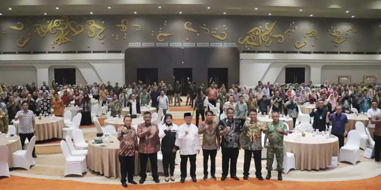 Libatkan KPK di Hakordia, Bupati Imron Ajak Semua ASN Ambil Bagian dalam Gerakan Anti Korupsi