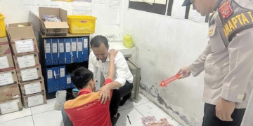 Terdesak Cicilan Motor, SD Todong Karyawan Minimarket di Sumber Cirebon
