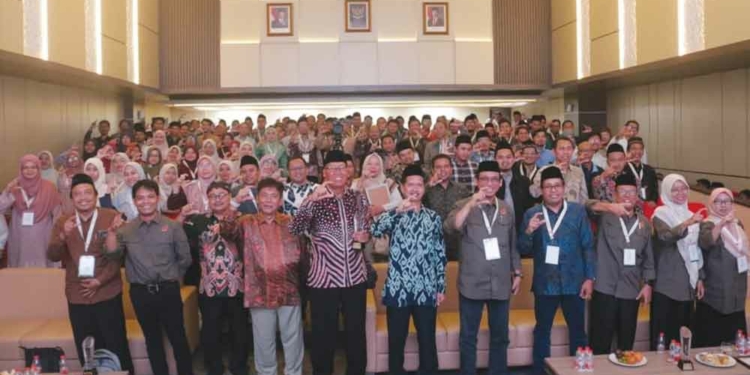 UIN Siber Cirebon Jadi Tuan Rumah Annual Meeting of AIAT se-Indonesia dan International Conference