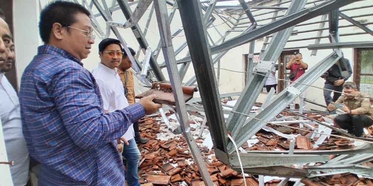 DPRD Kota Cirebon Minta Gedung Disnaker segera Direnovasi , Ambruk Akibat Cuaca Ekstrem, Pembiayaan Bisa Gunakan Pos BTT