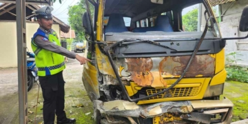 Kecelakaan di Cirebon, Tiga Orang Satu Keluarga Tewas di Ciwaringin